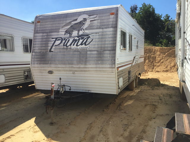 Palomino Puma Travel Trailer