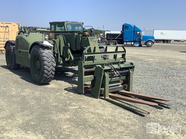 Surplus 2017 Oshkosh MMV3 Rough Terrain Forklift in Butner, North ...