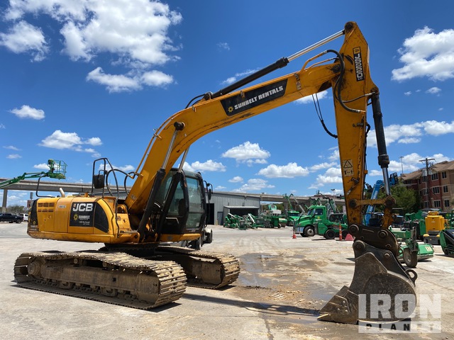 Js220lc 2014 JCB JS220LC Tracked Excavator in Austin, Texas, United States ...