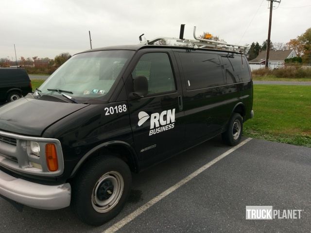 2000 chevrolet express 3500 cargo van