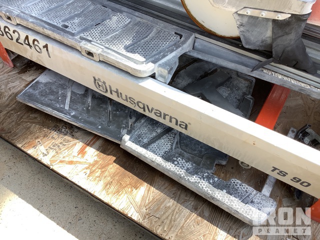 2016 Husqvarna TS90 Electric Tile Saw 
