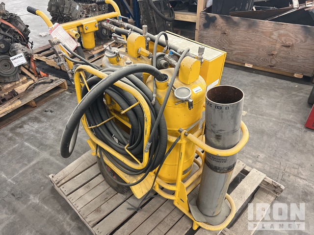 Surplus A.T. Juniper Chinook Compressor Wash Rig in Augusta, Kansas ...