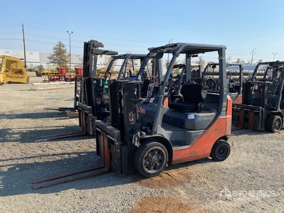 2011 Toyota 8FGCU20 4000 lb Cushion Tire Forklift