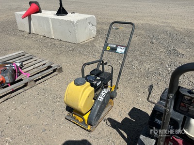 2015 Wacker VP1135AW ضاغطة الألواح الاهتزازية