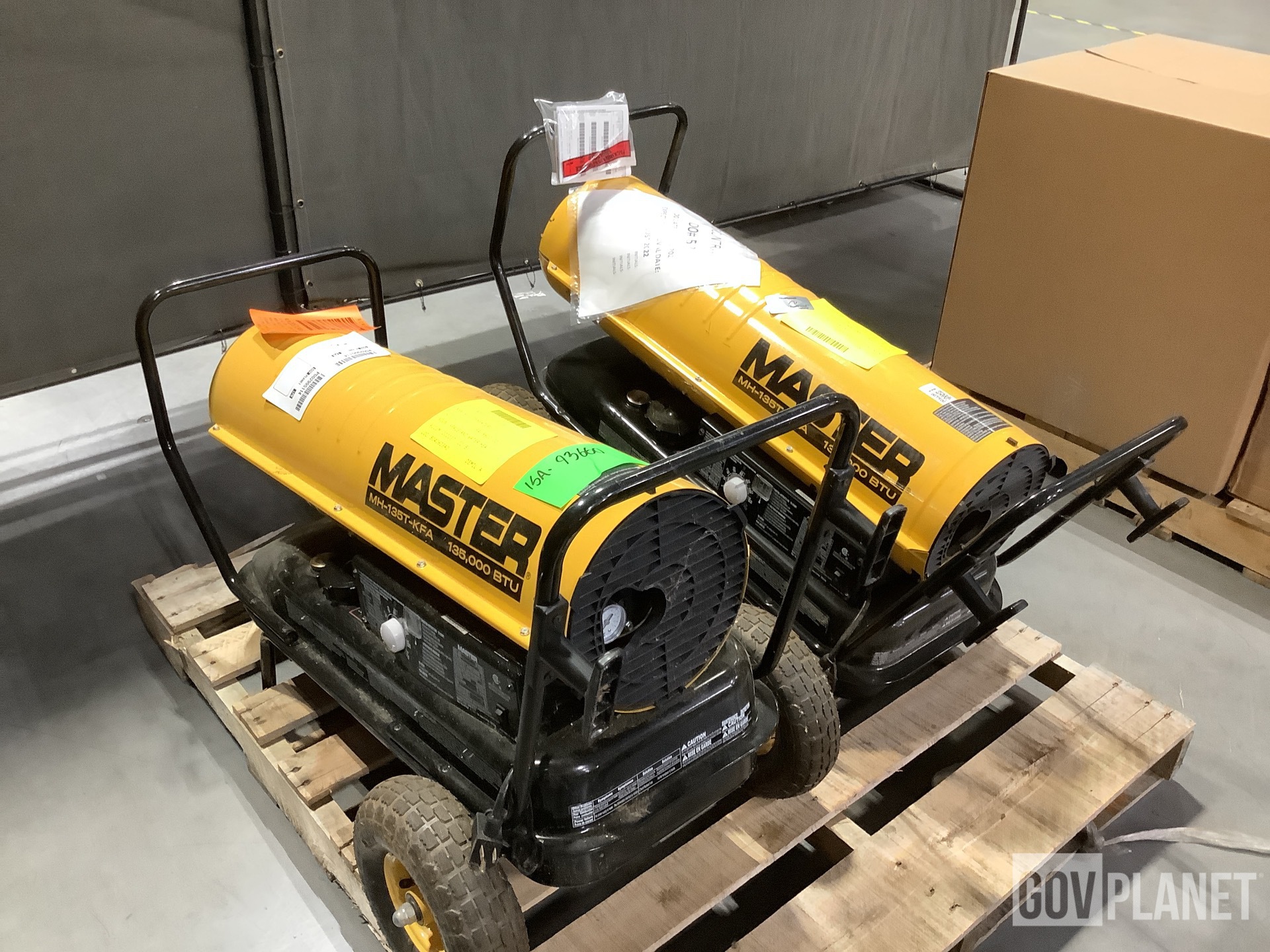 Surplus (2) Master MH-135T-KFA Forced Air Heaters in Chambersburg,  Pennsylvania, United States (GovPlanet Item #7536461)