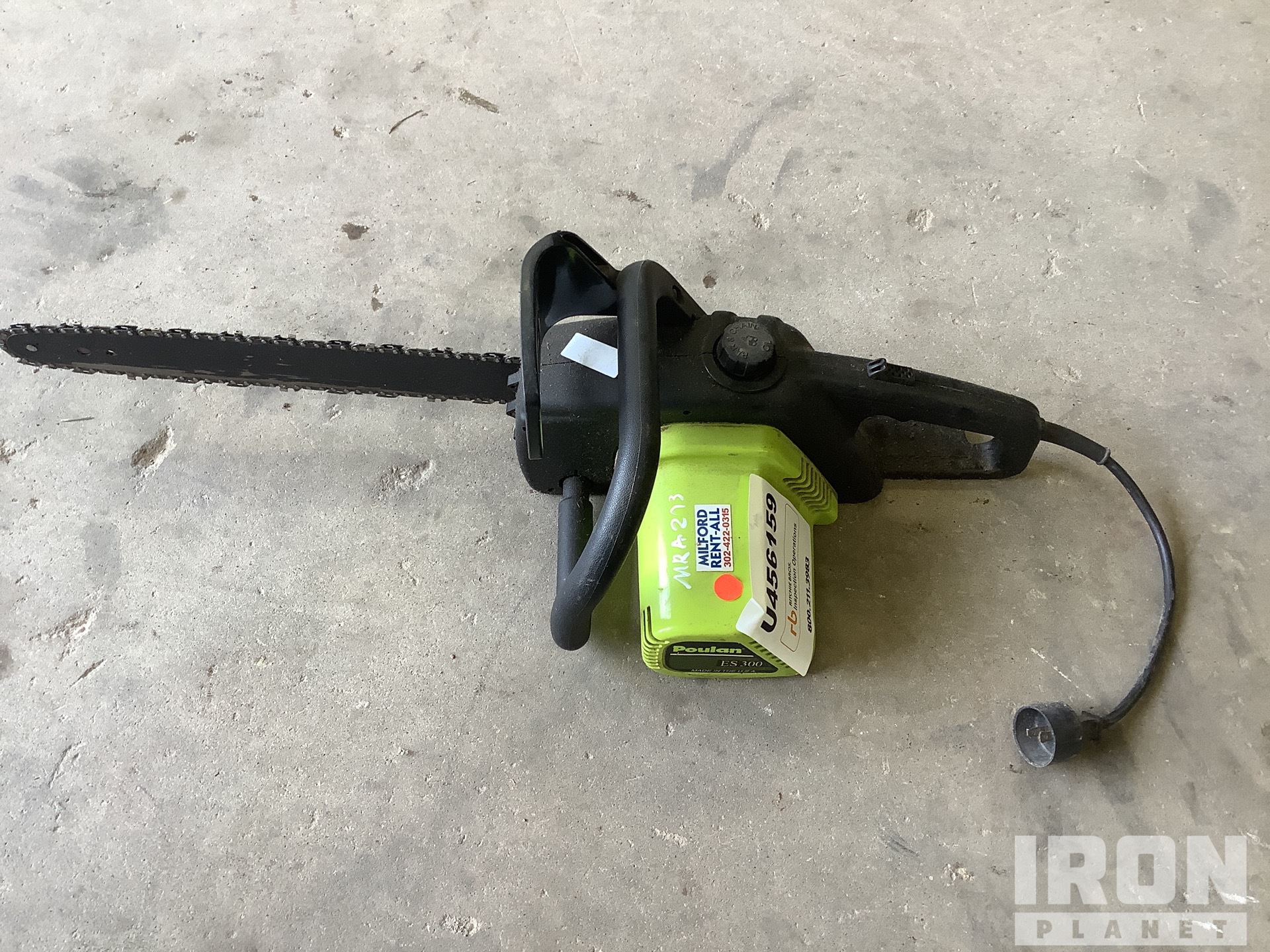 2009 Poulan ES300 Electric Chain Saw in 