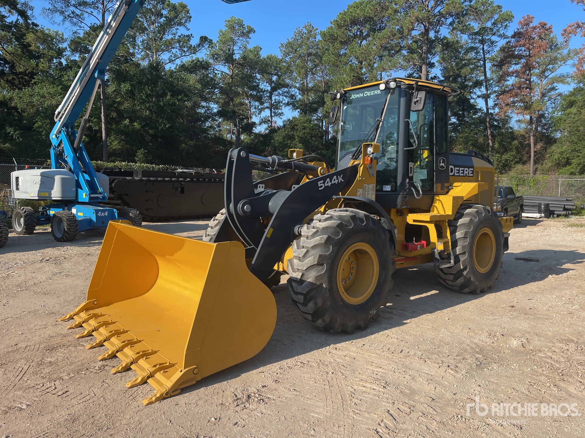 f8572fbb-b9c2-478f-bc98-