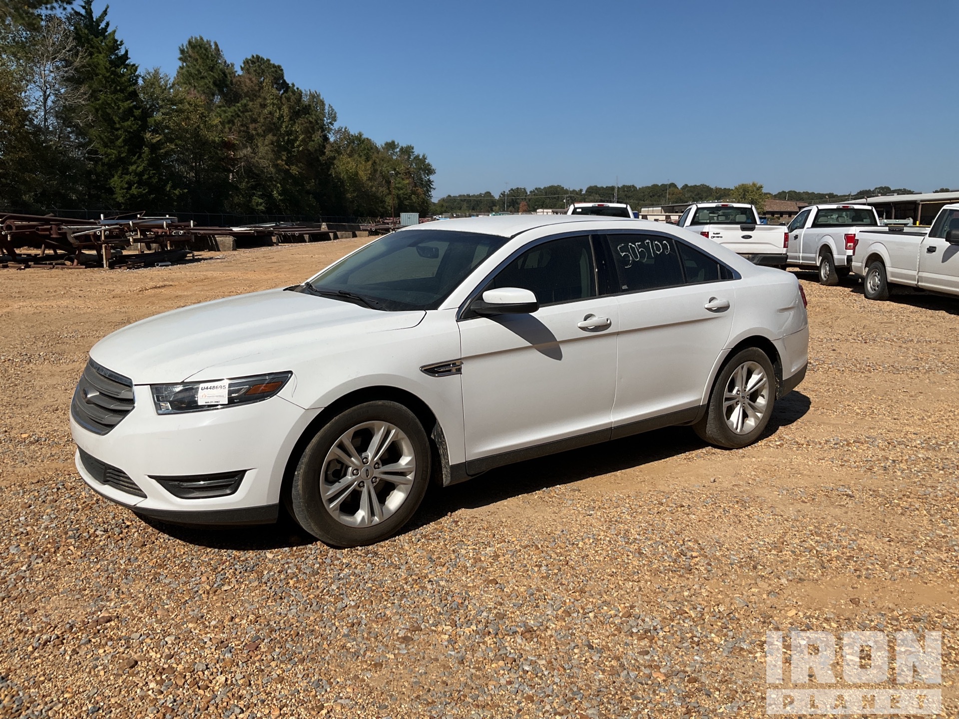 2018 Ford Taurus SEL Automobile in Pearl, Mississippi, United States  (IronPlanet Item #8012422)