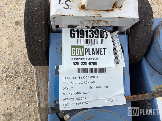 Surplus (2) Jacks in Saraland, Alabama, United States (GovPlanet Item ...