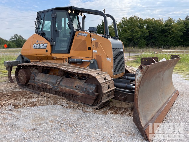 【完売】JOURNALSTANDARD Homestead 2013 Case 2050M Crawler Dozer in Ratliff City, Oklahoma