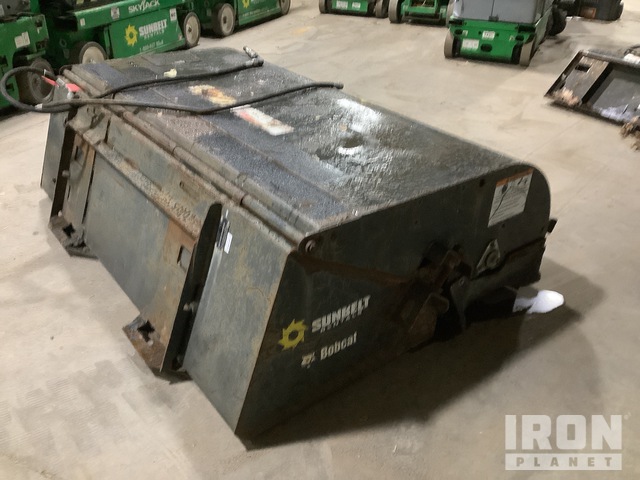 2013 Bobcat 72 Skid Steer Sweeper in North Syracuse, New York, United ...