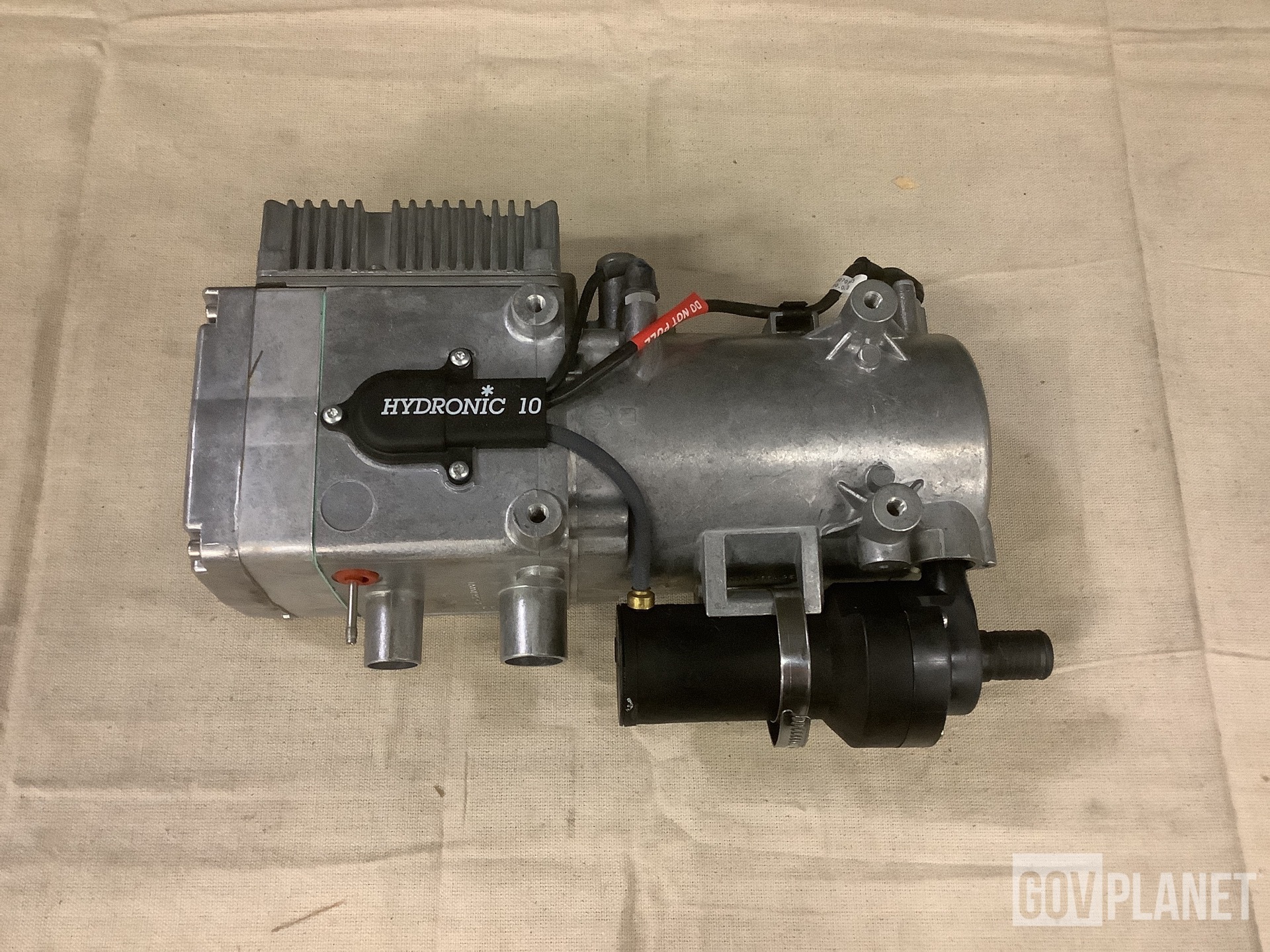 Surplus (8) Eberspacher Hydronic M D10W Engine Coolant Heater w/Fuel-Water  Pumps in North Las Vegas, Nevada, United States (GovPlanet Item #8299859)
