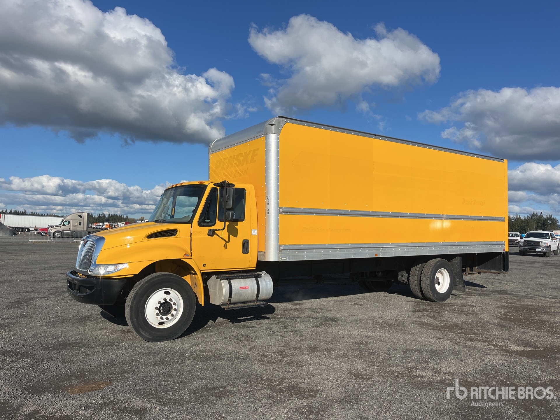 2019 International 4300 4x2 Moving Van Truck Ritchie Bros. Auctioneers