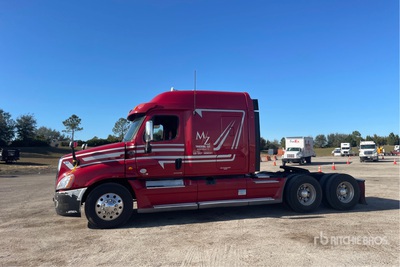 2012 Freightliner Cascadia 125 6x4 T/A Sleeper Truck Tractor