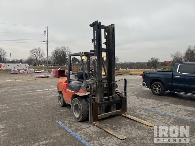 Toyota 7FDU45 9500 lb Pneumatic Tire Forklift in Louisville, Kentucky ...
