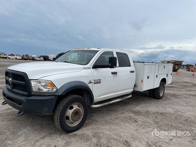 2014 Ram 4500HD 4x4 Crew Cab Utility Truck
