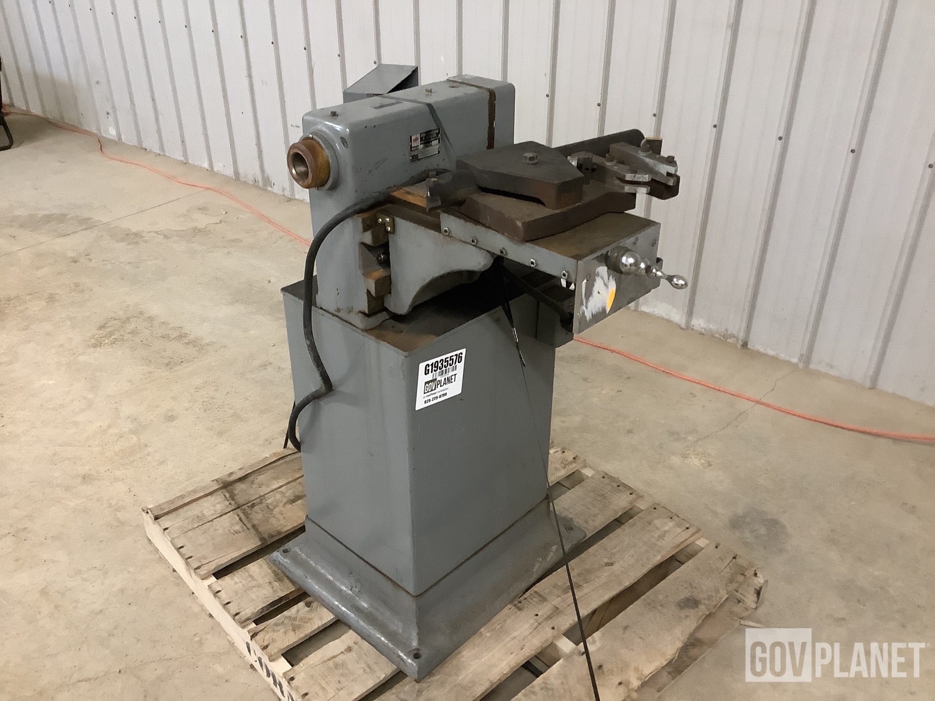 FMC 601 Series Brake Drum And Disc Brake Lathes In