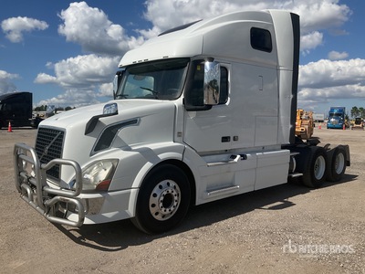2013 Volvo VNL670 6x4 T/A Sleeper Truck Tractor
