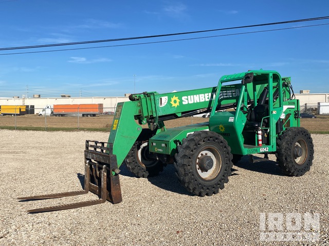 2013 SkyTrak 6042 Telehandler in Rosenberg, Texas, United States ...