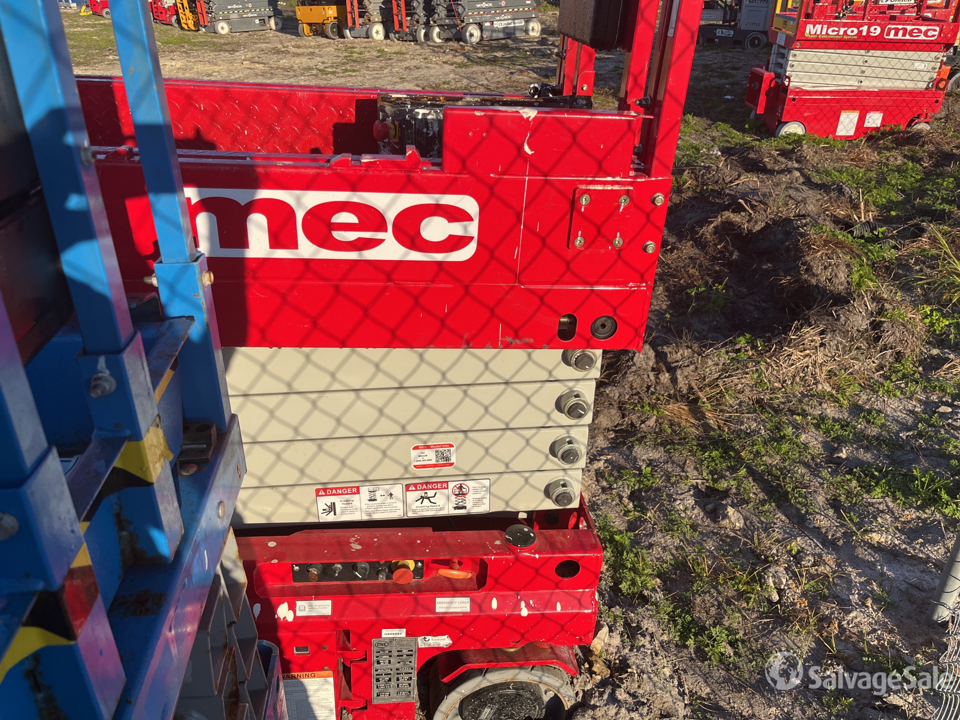 2021 MEC Micro26 Electric Scissor Lift in Labelle, Florida, United