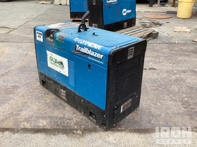 Miller Trailblazer 325 325 A Multi-Process Engine Driven Welder in ...