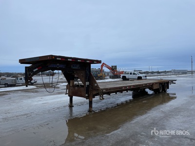 2012 Load Trail 48 ft T/A Hydraulic Tail Trailer
