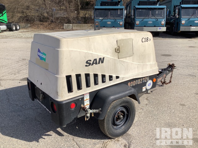Conn Compressor 2013 Doosan Infracore C185WKUB-T4I 185 cfm Mobile Air Compressor in ...