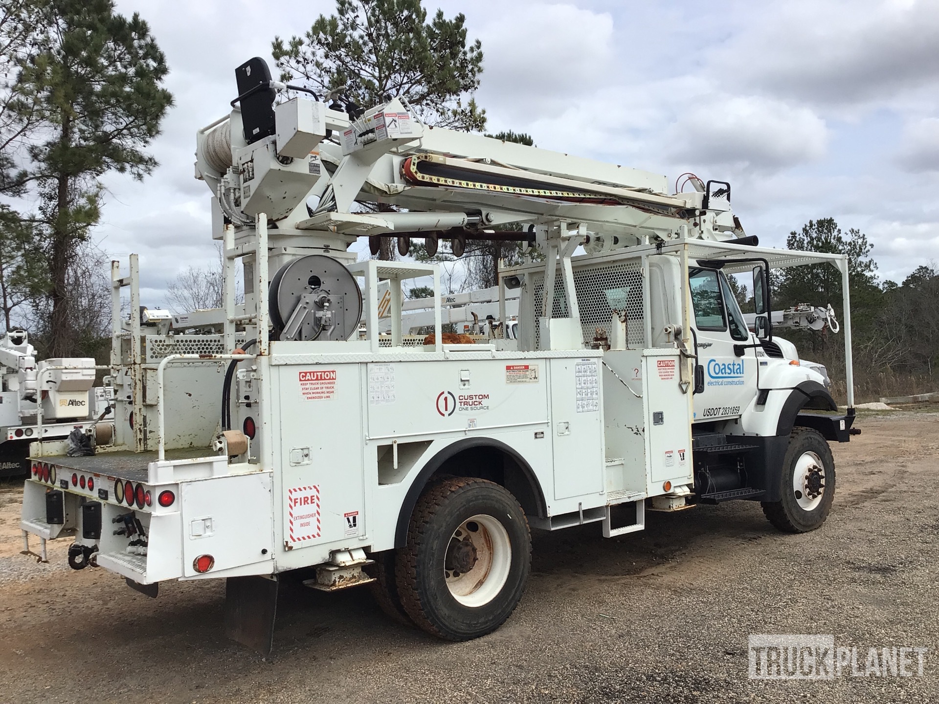Terex Commander on 2013 International WorkStar 7300 4x4