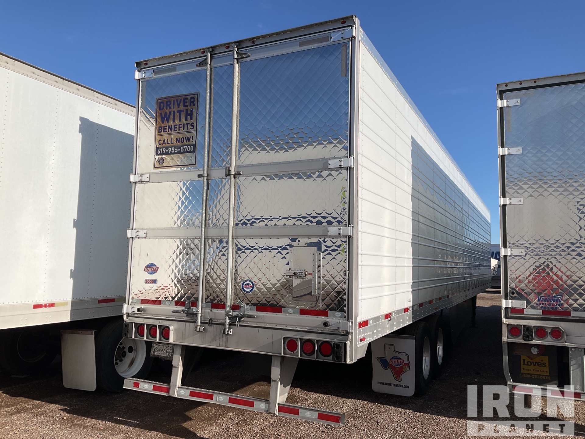 2020 Utility VS2RA 53 ft 0 in x 102 in T/A Refrigerated Trailer in