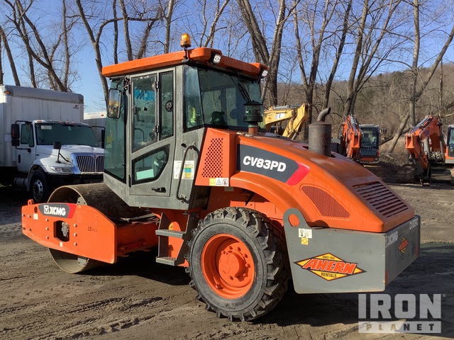 2019 XCMG CV83PD Smooth Drum Compactor in North Franklin, Connecticut ...