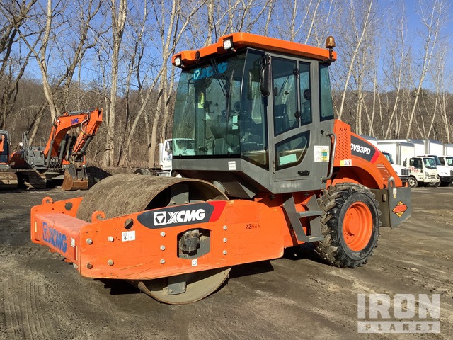 2019 XCMG CV83PD Smooth Drum Compactor in North Franklin, Connecticut ...