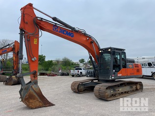 2019 XCMG XE210U Tracked Excavator in Lake Worth, Texas, United States ...