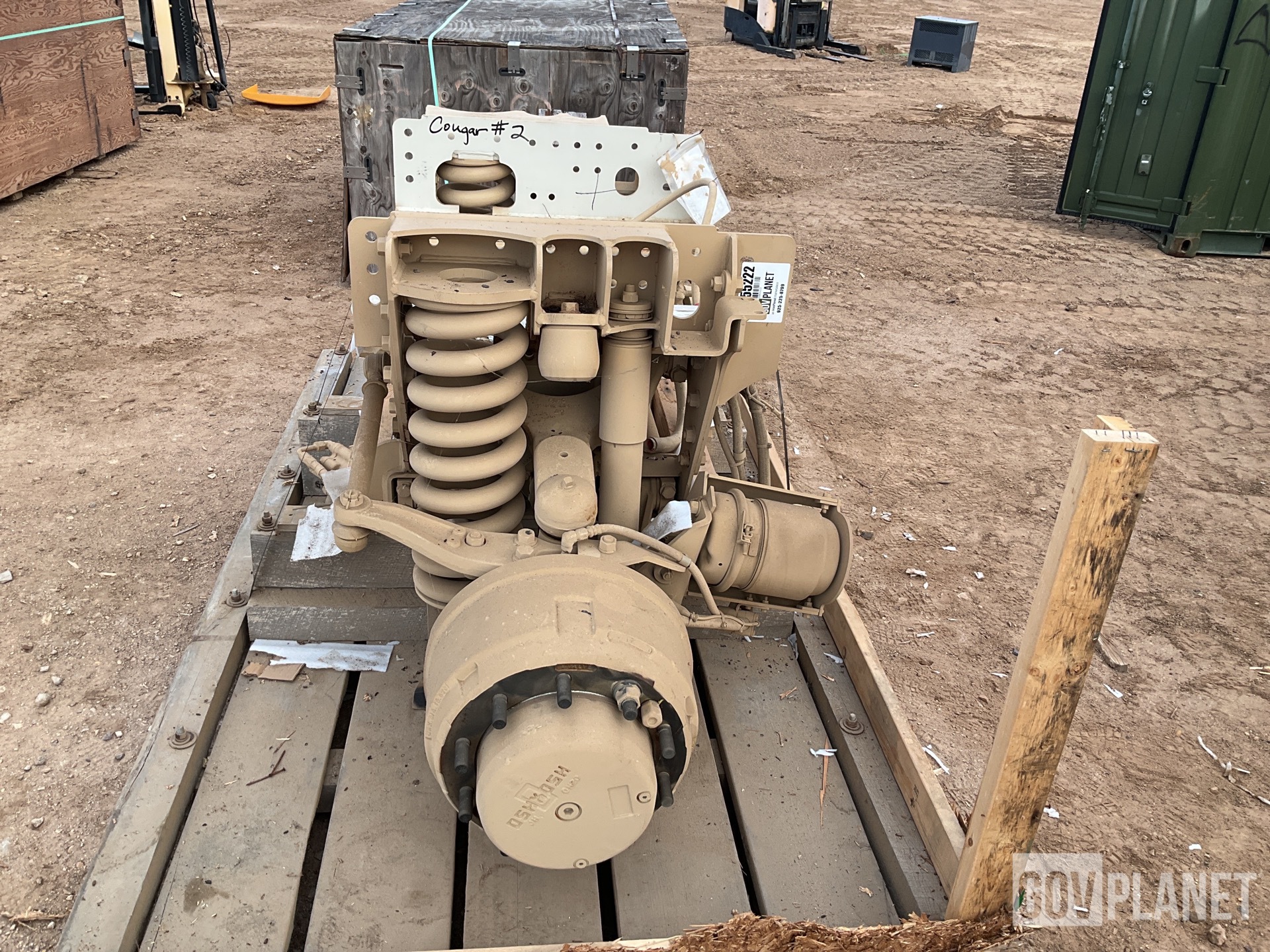 Surplus Oshkosh 3880331 Axle Assembly in Yermo, California, United  