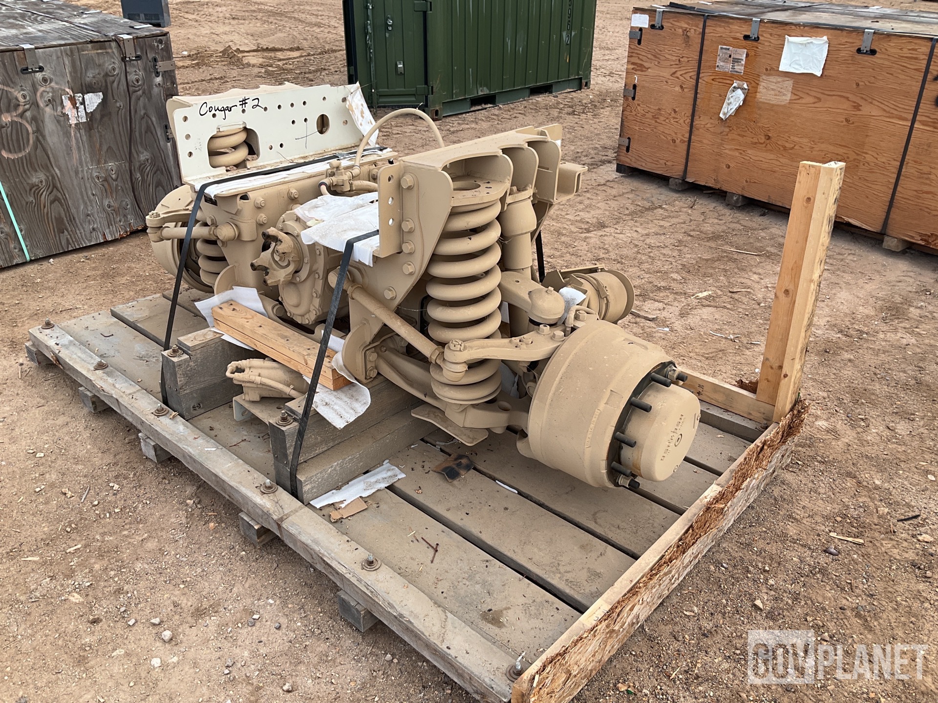 Surplus Oshkosh 3880331 Axle Assembly in Yermo, California, United  