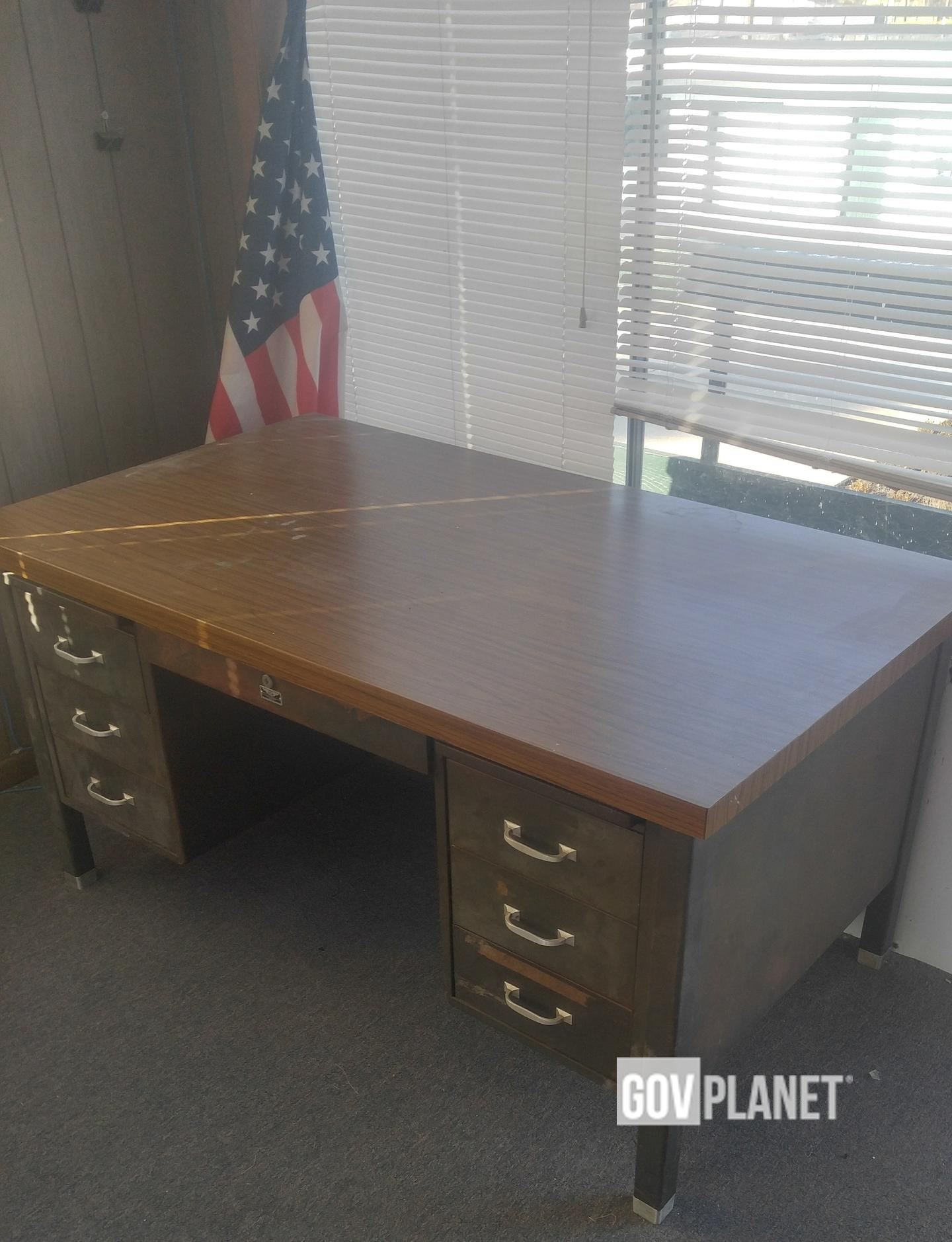 Mid Century Metal Tanker Desk 2 In Gahanna Ohio United States Mid Century Metal Tanker Desk 2