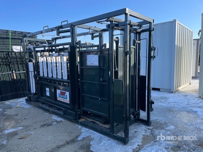 2023 BYT CC002 12 ft Stockman Cattle Squeeze Chute (Unused)
