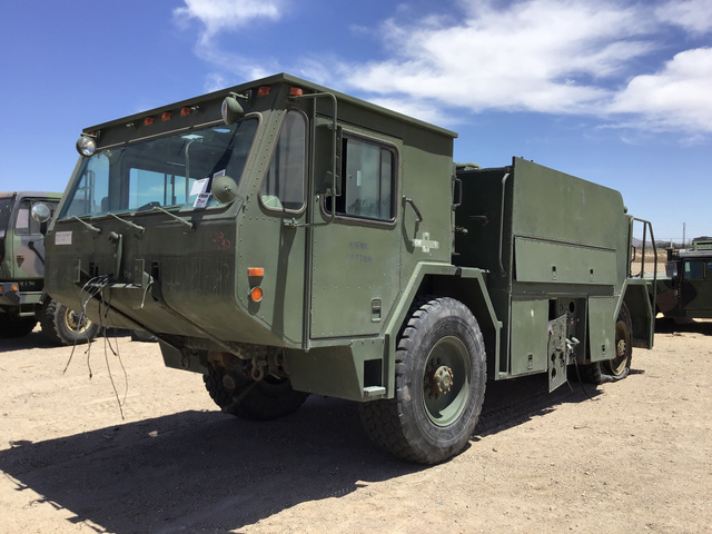 1985 Oshkosh A/S32P-19A 4x4 Fire Truck
