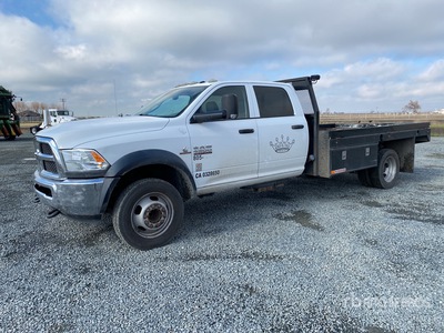2016 Ram 4500 4x2 Crew Cab Flatbed Truck