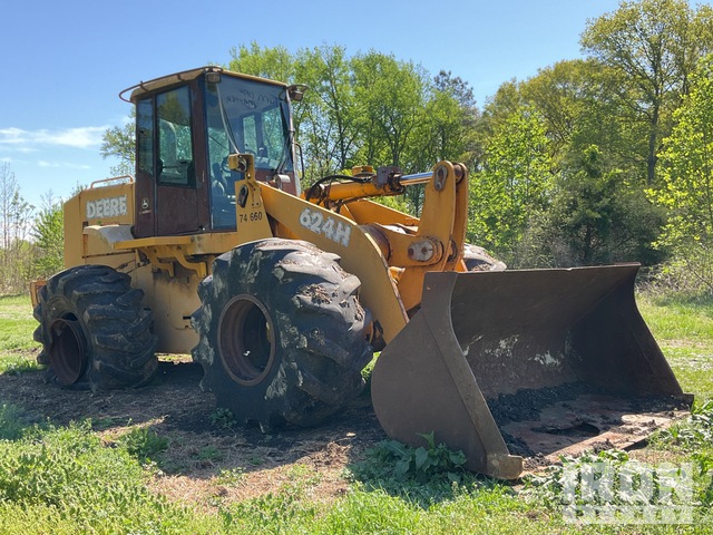 2002 John Deere 624H Wheel Loader in Newtown, Virginia, United States ...