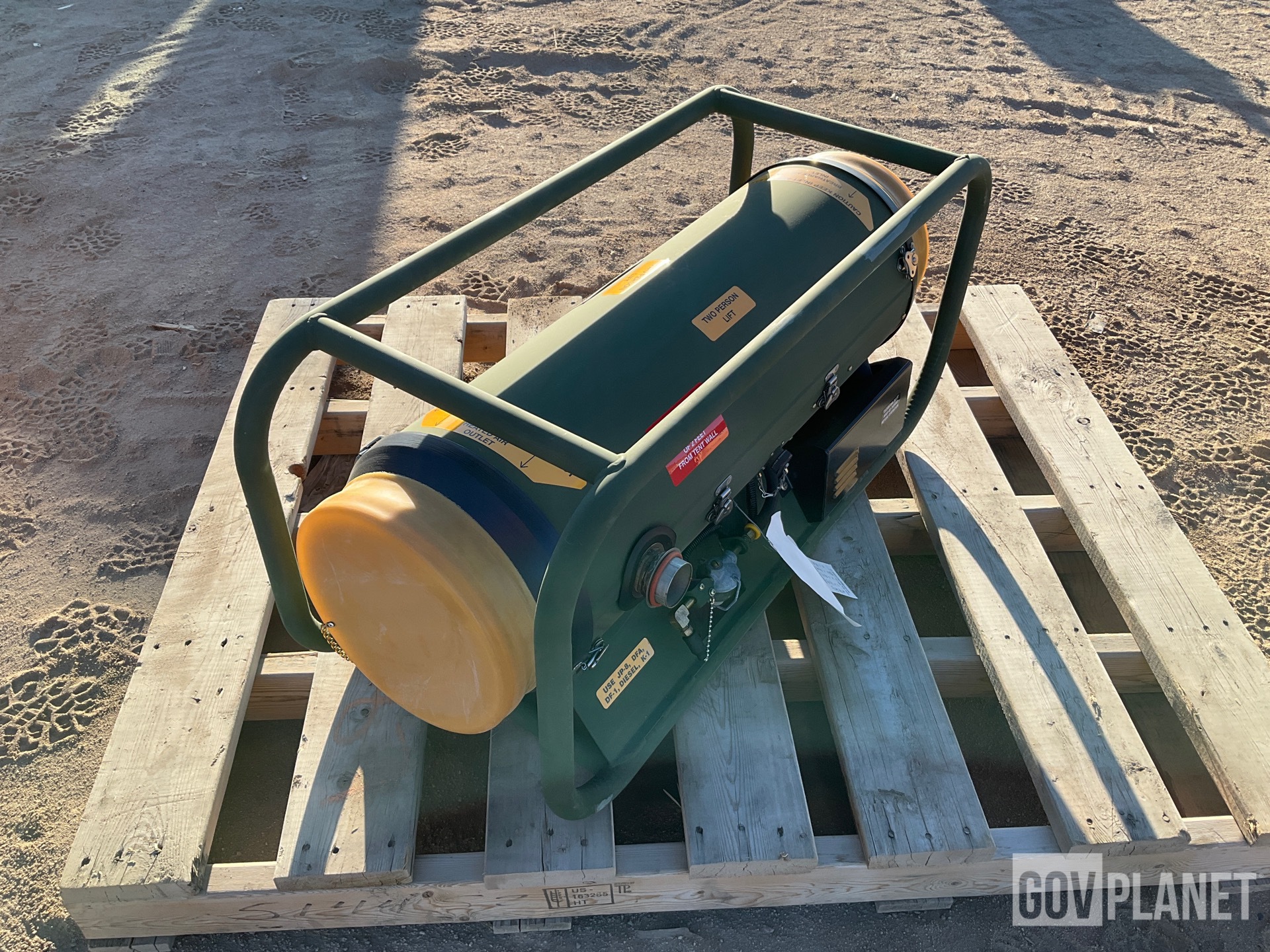 Surplus Hunter M11511-1 Space Heater in Doyle, California, United States  (GovPlanet Item #9616401)