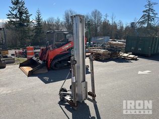 1995 Genie SLC-18 Material Hoist in Oak Harbor, Washington, United ...
