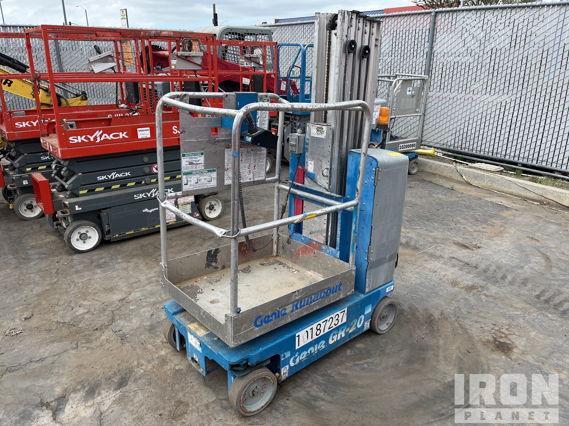 Image of Genie MD 188 lift owner's manual