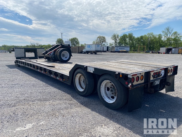 2006 Fontaine 353WDMR 70000 lb T/A Single Drop Removable