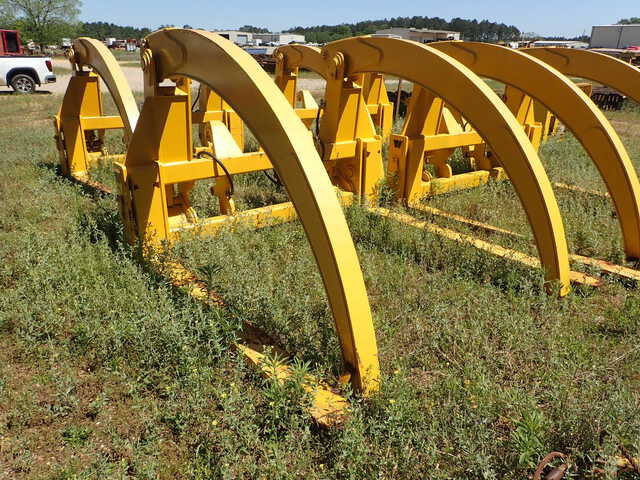 2021 Wicker WL20380 7 ft 6 in Q/C Hydraulic Log Loading Clamps  - Fits Komatsu WA380 (Unused)