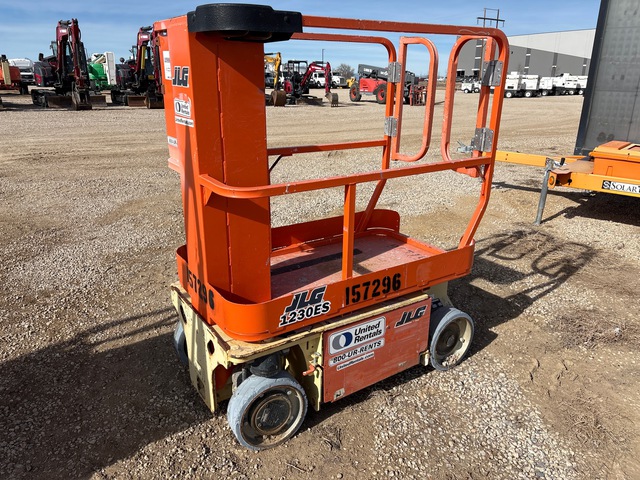 2015 JLG 1230ES Vertical Mast Lift