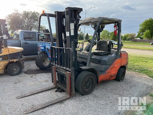 2010 Toyota 8FGU30 5620 lb LPG Pneumatic Tire Forklift in Omaha ...
