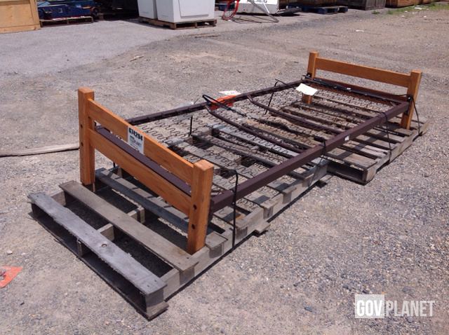 Surplus Adden Furniture RM80SHORT Bed Frame in Chambersburg ...
