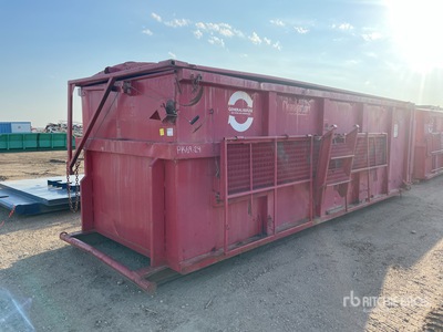 2004 Custom Built Skid-Mounted Waste Container