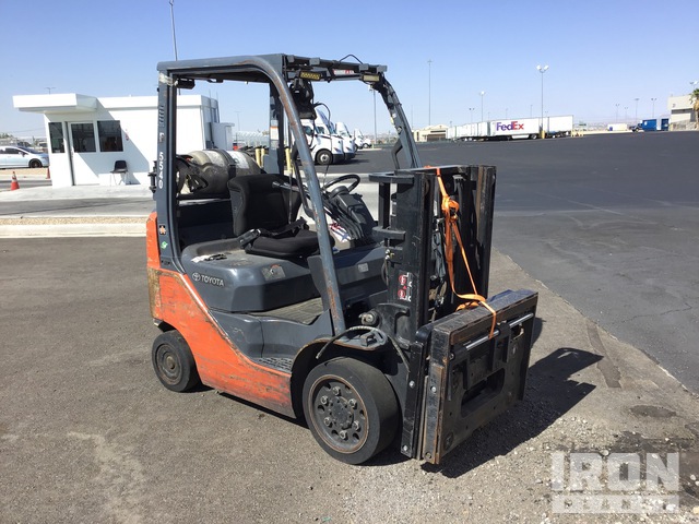 2011 Toyota 8FGCU20 4000 lb Cushion Tire Forklift in El Paso, Texas ...
