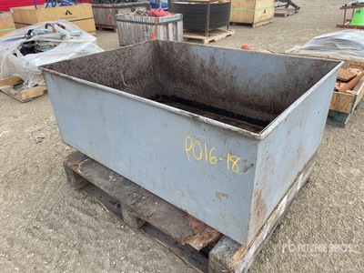 49 in x 35 in Container Bin